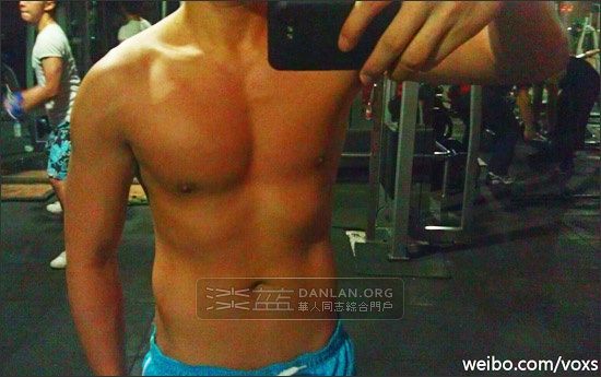 ตี๋๋๋๋๋๋๋ี๋ถ่ายรูปเอง