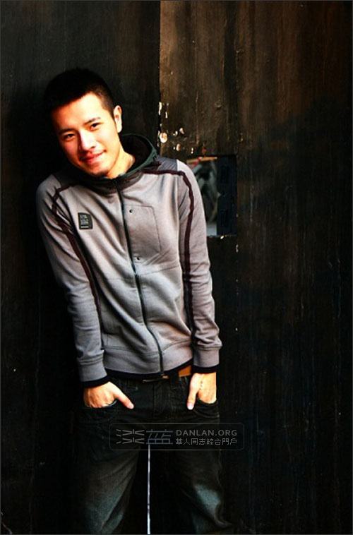 ตี๋๋๋๋๋๋๋ี๋ถ่ายรูปเอง