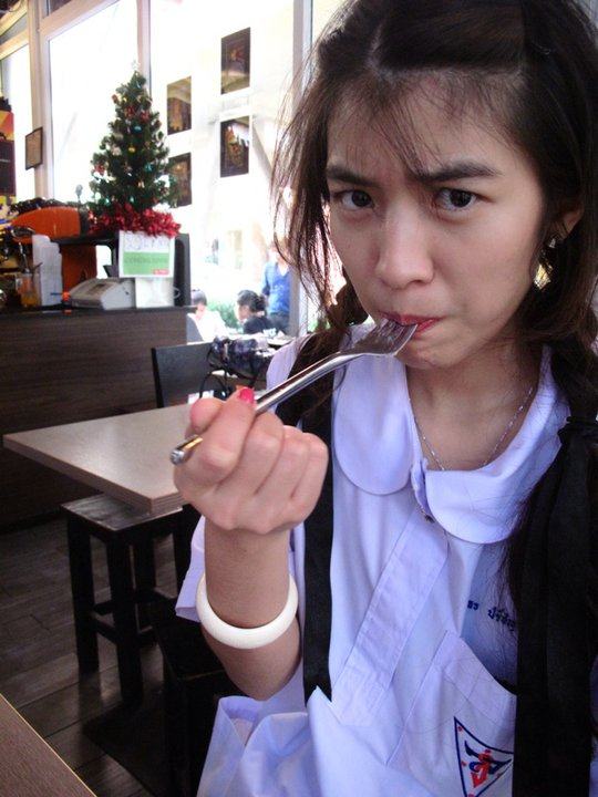 คิดถึงสาวน้อยคนนี้กันบ้างรึเปล่า