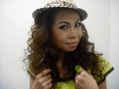 ตุ๊กกี้ ฮอต! เผยมีเสี่ยติดต่อขอกินข้าว