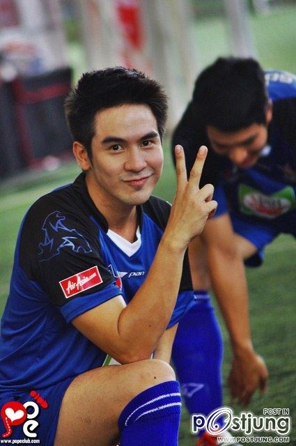 พี่โป๊ป....จากแฟนคลับ4