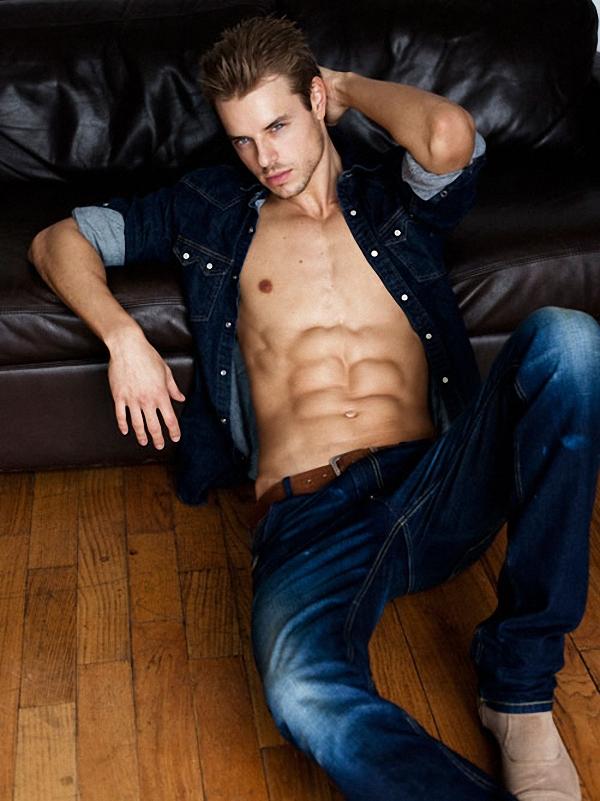 Photoshoot men album 381 : Martin Pichler