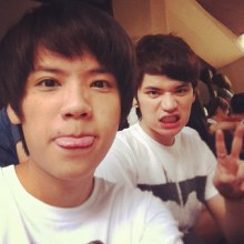 [AF8] เต๋า & คชา อาสาแพ็คของและรับบริจาคเงินช่วยเหลือผู้ประสบภัยน้ำท่วม