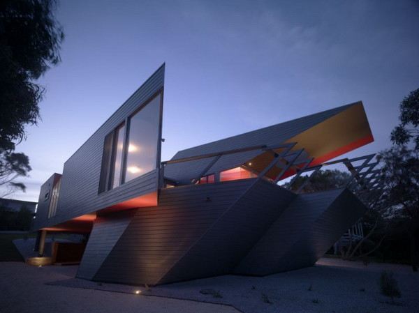 Holiday Beach House Design: everything shaped as 'K'