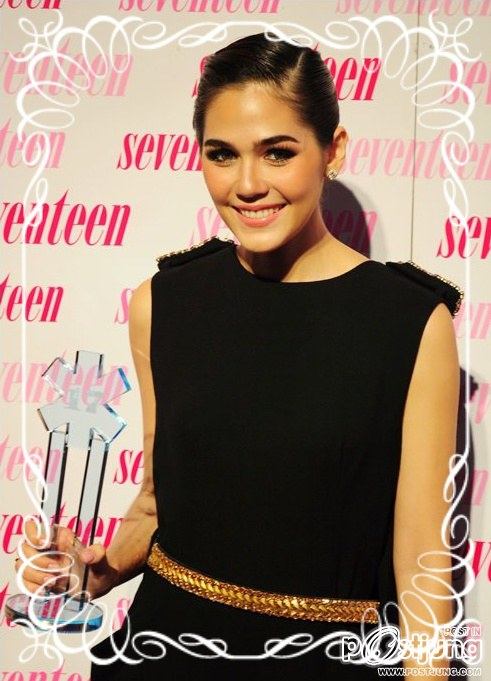 ชมพู่ อรายา ดาราหญิงที่แต่งตัวนำเทรนด์จนได้ฉายาว่าผู้หญิงที่ทรงอินทิพลแห่งยุค