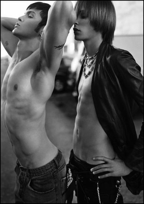 เซ็็็็็็็็็็็กซี่ผอมๆ