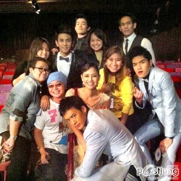 บอย ถกลเกียรติ ระดมดาราเอ็กแซ็กท์ถ่ายทอดเพลง "ในหลวงของแผ่นดิน"