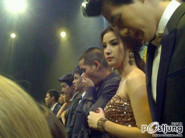 บอย ถกลเกียรติ ระดมดาราเอ็กแซ็กท์ถ่ายทอดเพลง "ในหลวงของแผ่นดิน"