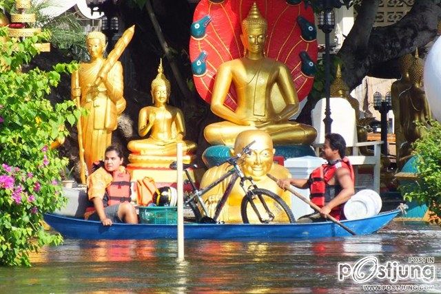 วัดมณีชลขัณฑ์ จังหวัดลพบุรี ถูกน้ำท่วม ปี พ.ศ.2554