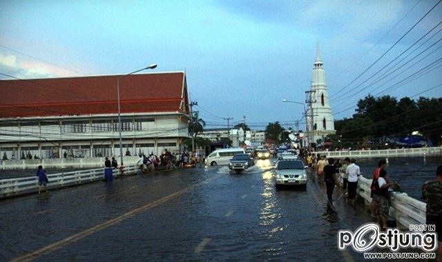 วัดมณีชลขัณฑ์ จังหวัดลพบุรี ถูกน้ำท่วม ปี พ.ศ.2554
