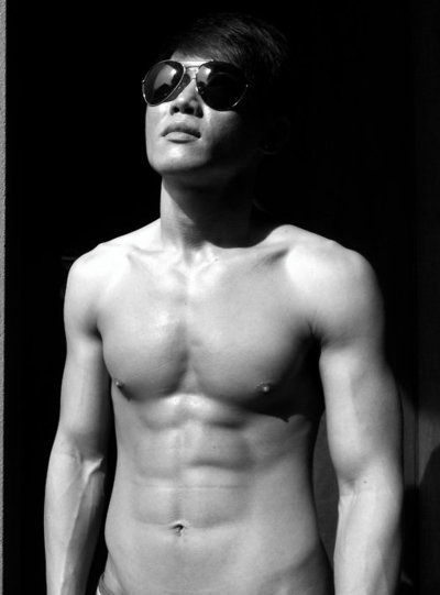 ตี๋๋๋๋๋๋๋ี๋๋๋๋แมนตี๋ล่ำมากมายให้เลือก