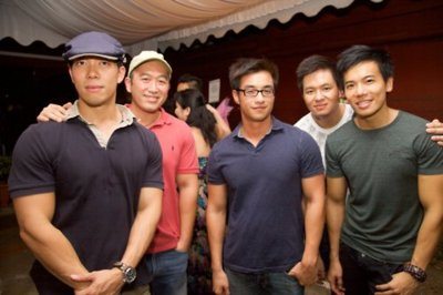 ตี๋๋๋๋๋๋๋ี๋๋๋๋แมนตี๋ล่ำมากมายให้เลือก