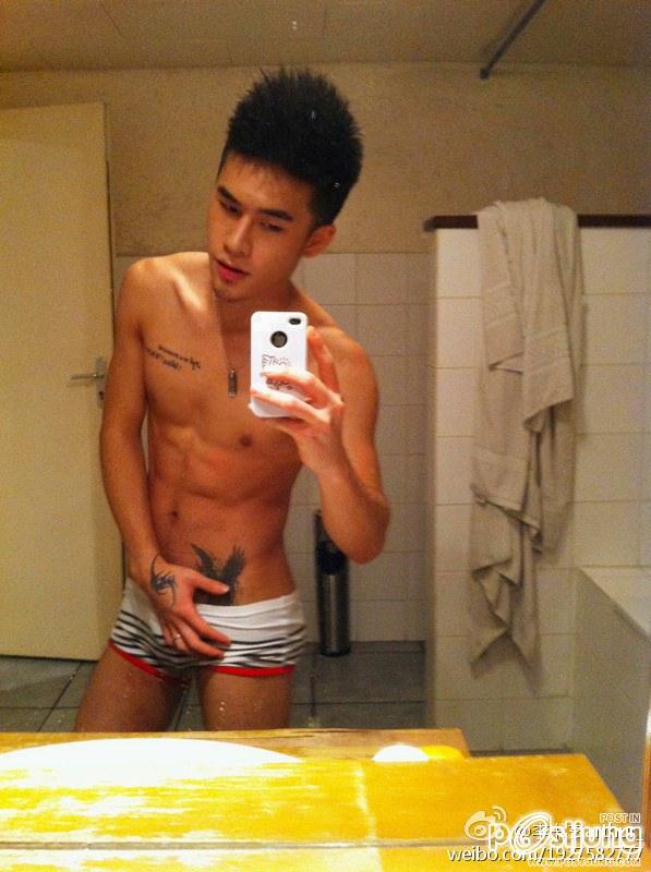 หนุ่มน้อยกับท่าหากิน