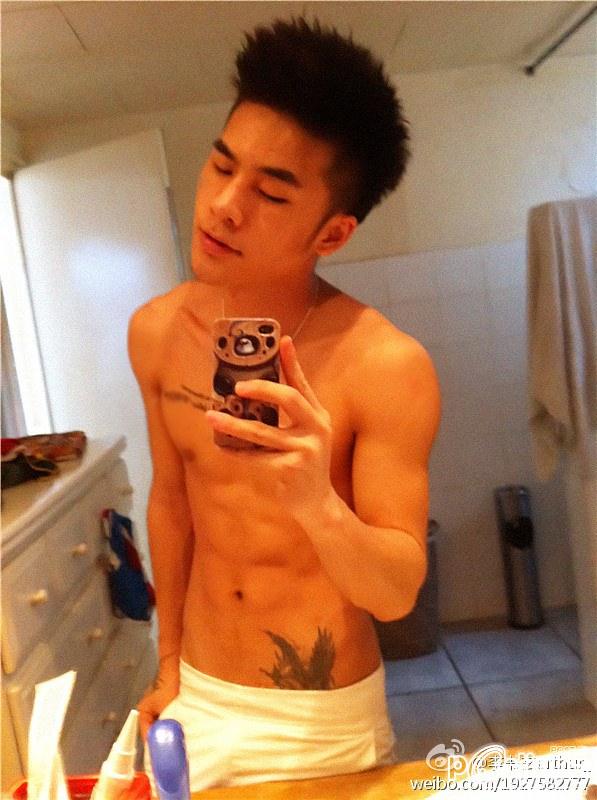 หนุ่มน้อยกับท่าหากิน