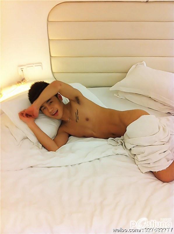 หนุ่มน้อยกับท่าหากิน