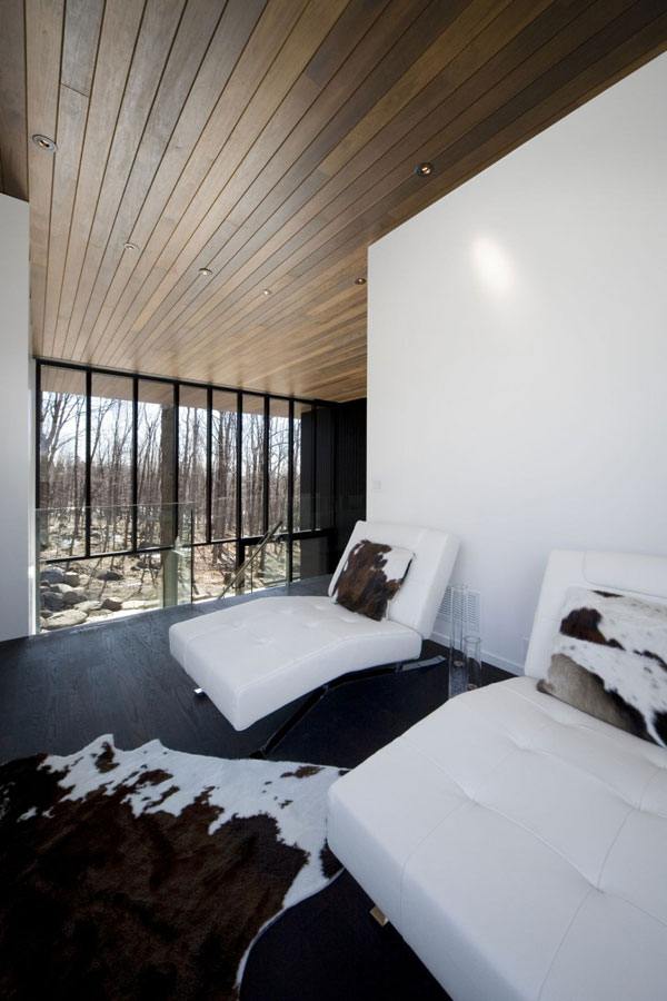 Mountain Chalet Plan in Quebec, Canada