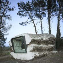 Stone House Plans – unusual cave house built by cows, sort of