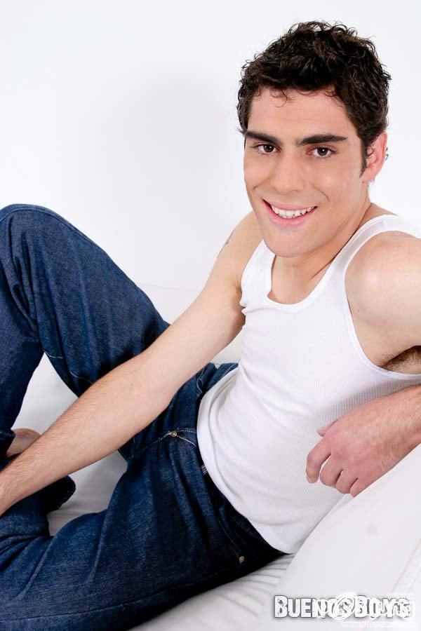 เอากันเข้าไปชอบกันหรือเปล่า