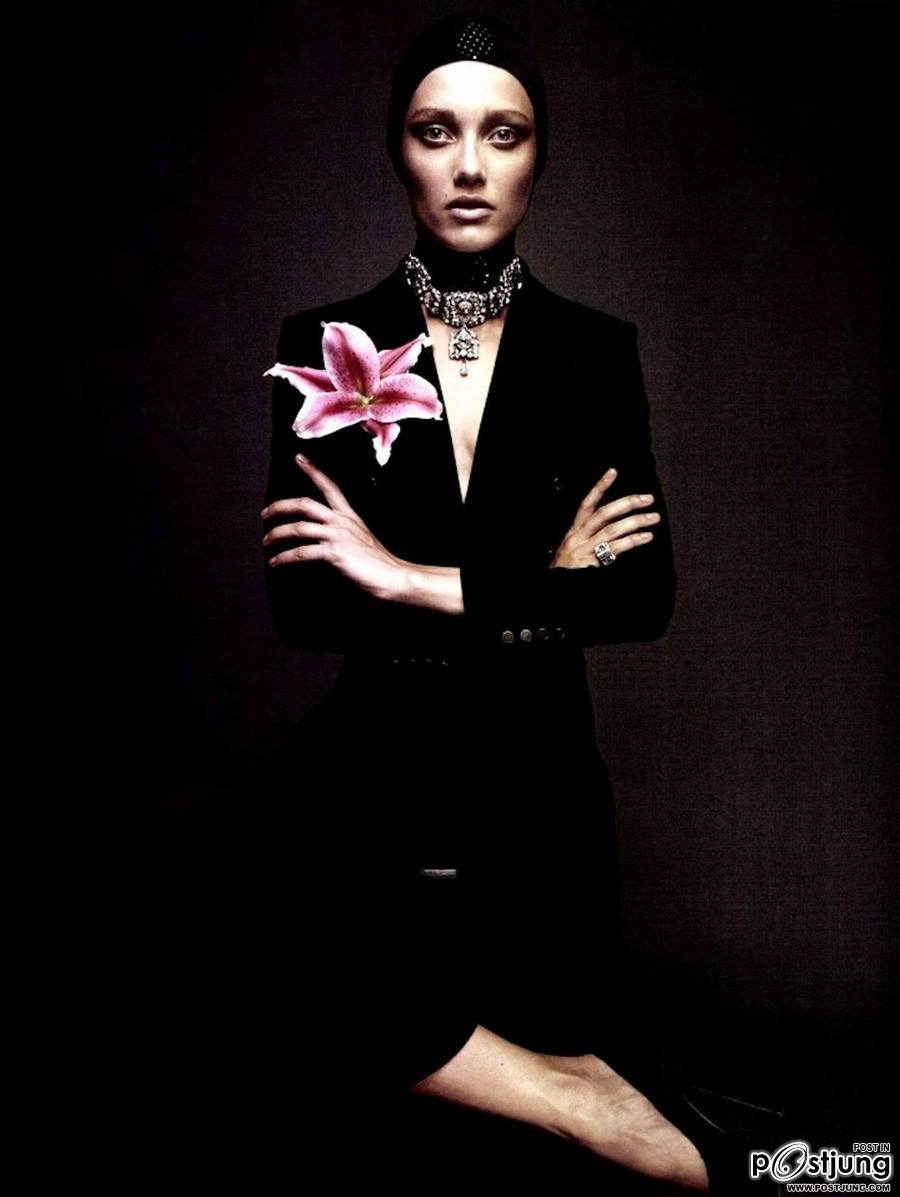 Karmen Pedaru @ Numero France October 2011
