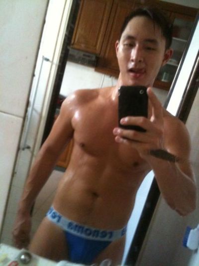 ตี๋เข้มตี๋แมนล่ำๆ
