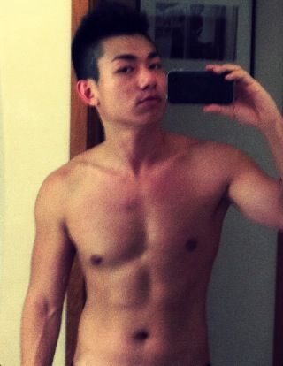 ตี๋เข้มตี๋แมนล่ำๆ