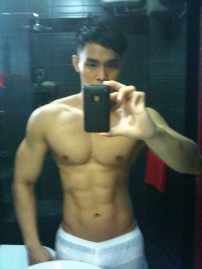 ตี๋เข้มตี๋แมนล่ำๆ