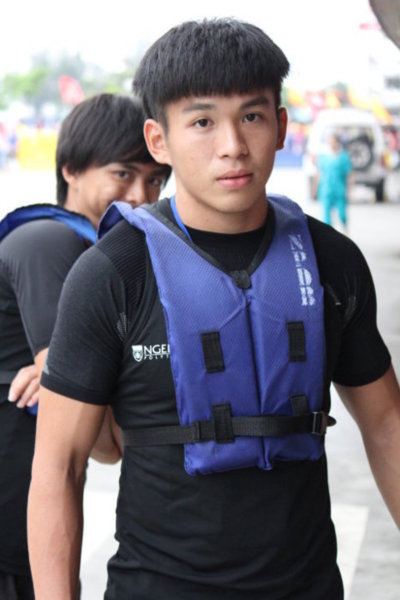 ตี๋เข้มตี๋แมนล่ำๆ