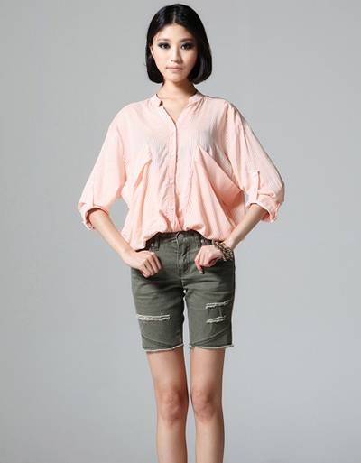 แฟชั่น เปลี่ยนยีนส์ยาว ให้เป็นขาสั้นสุดเริ่ด