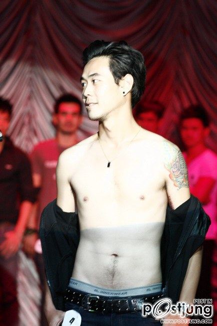 ประกวดชาย!!!