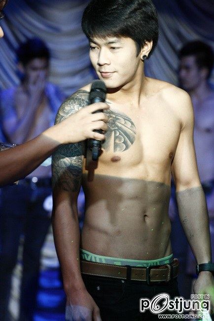 ประกวดชาย!!!