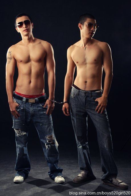 แอ๊ะ !!! แอบหนีไปเที่ยวมา กลับมาแล้วคร๊าบๆๆ เอาหนุ่มๆ มาฝากคริๆๆๆ By Chay-ake