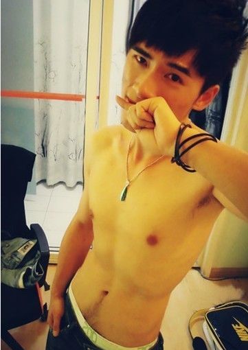 อ๊าๆๆ ซี๊ดดด เอาผู้ชายมาฝากตอนตี 5 อิอิ By Chay-ake