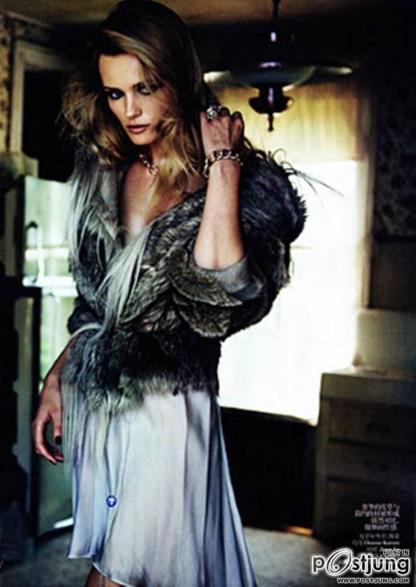 Edita Vilkeviiute Vogue China 11/2011