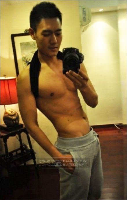 ซี๊ดดด หนุ่มๆ ช่วงบ่ายคร๊าบบบ By Chay-ake