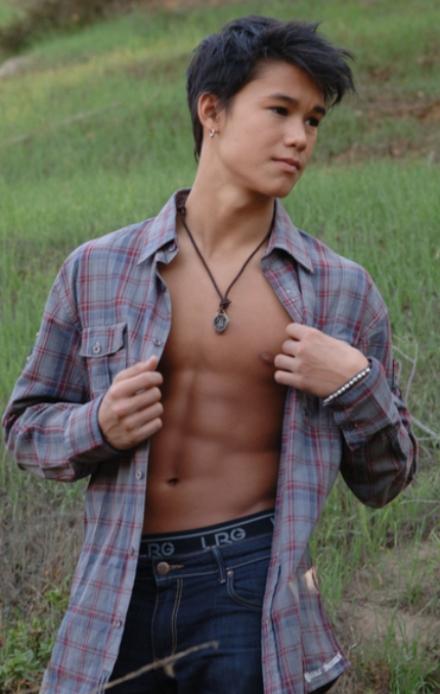 บูบู สจ๊วต หล่อใส น่ากิน กิสสสสสส