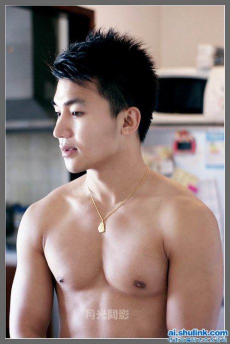 ซี๊ดดดดดดดดด เอาหนุ่มๆ ช่วงบ่ายมาฝากคร๊าบบ By chay-ake