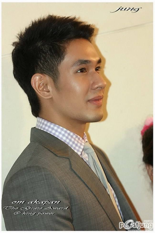 อ๋อมหล่อๆ