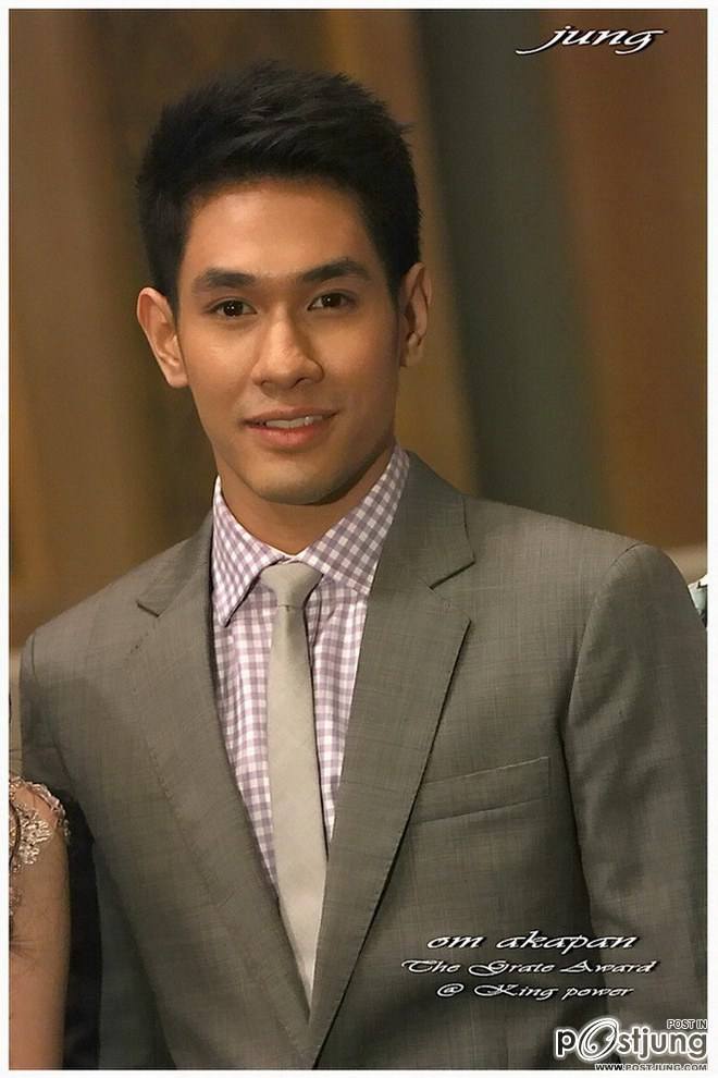 อ๋อมหล่อๆ