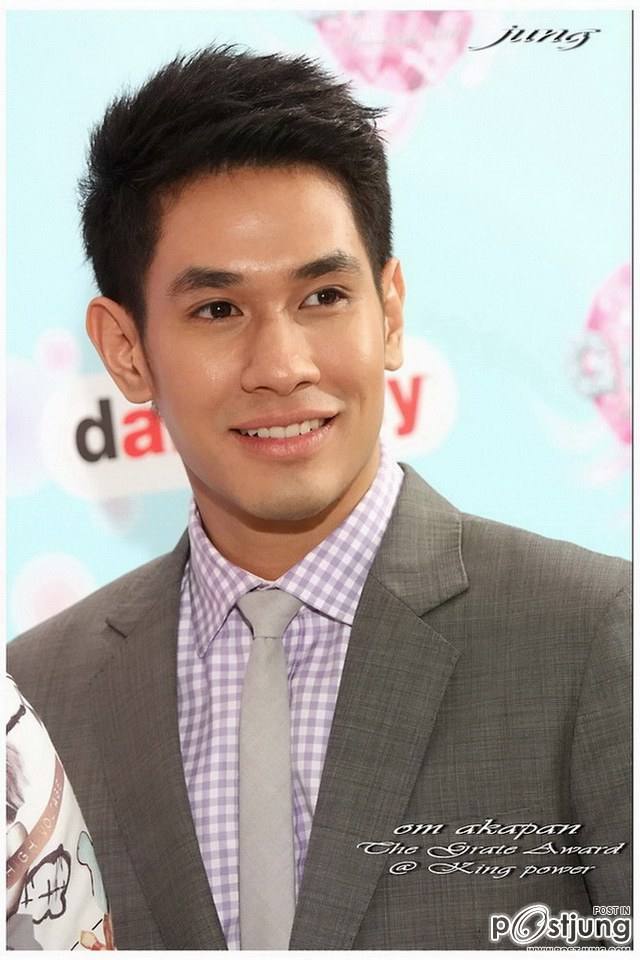 อ๋อมหล่อๆ