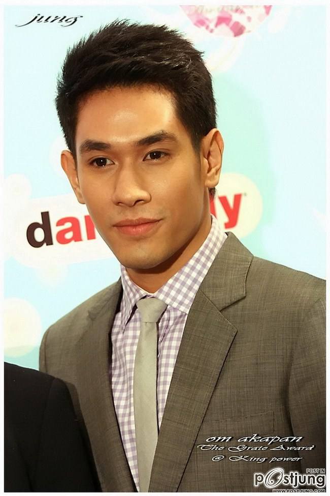 อ๋อมหล่อๆ