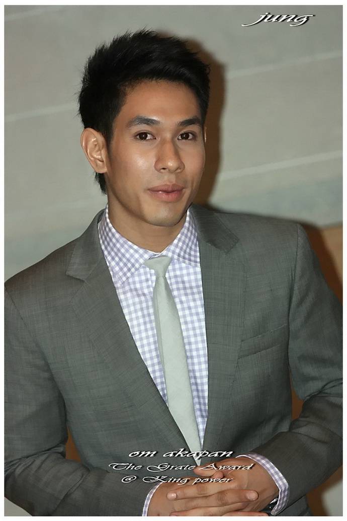 อ๋อมหล่อๆ2