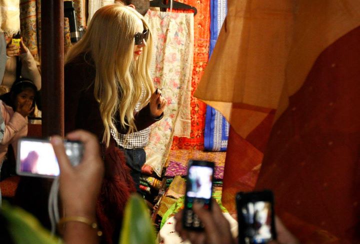 Lady Gaga 28.October.2011 Shopping in New Dehli