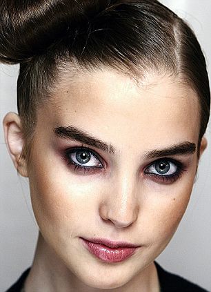 หลากหลายไอเดียการแต่งหน้าฮาโลวีนแบบเบา ๆ