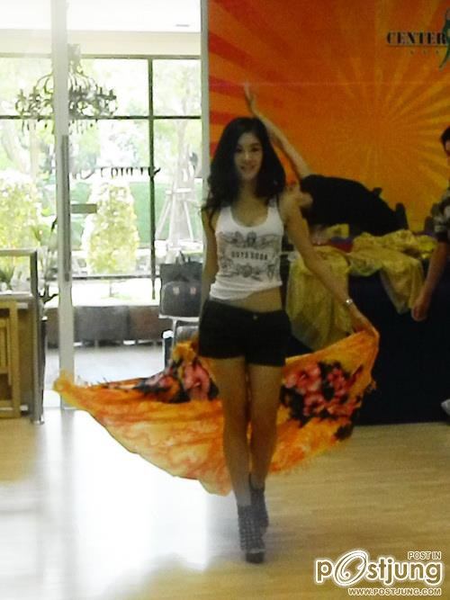 แซมมี่ ฟิตซ้อมสู่เวที Miss International Queen 2011