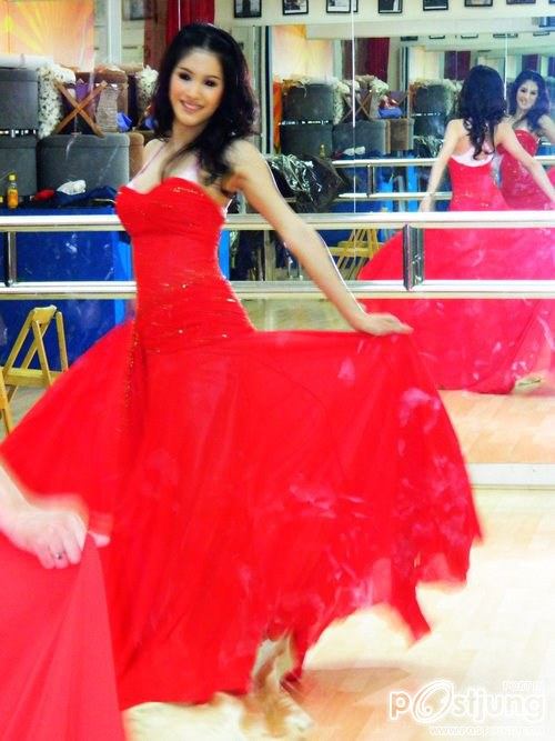 แซมมี่ ฟิตซ้อมสู่เวที Miss International Queen 2011