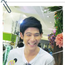 พอร์ช ศรัณย์ หล่อน่ารัก ในงาน Central Aniversary Flower Extravaganza 2011