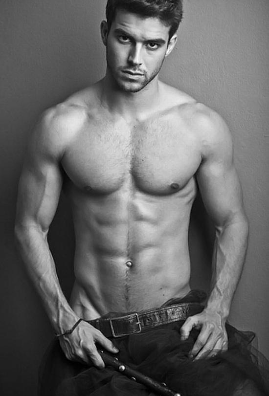 Bernardo Velasco @ Junior Homem