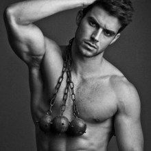 Bernardo Velasco @ Junior Homem