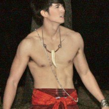 อ.ณัฐ...หล่อล่ำสมัยละอ่อน