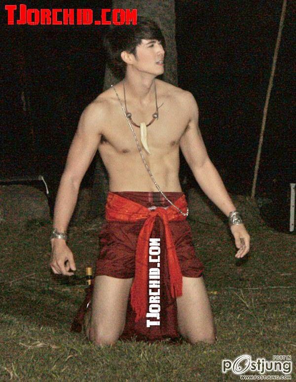 อ.ณัฐ...หล่อล่ำสมัยละอ่อน